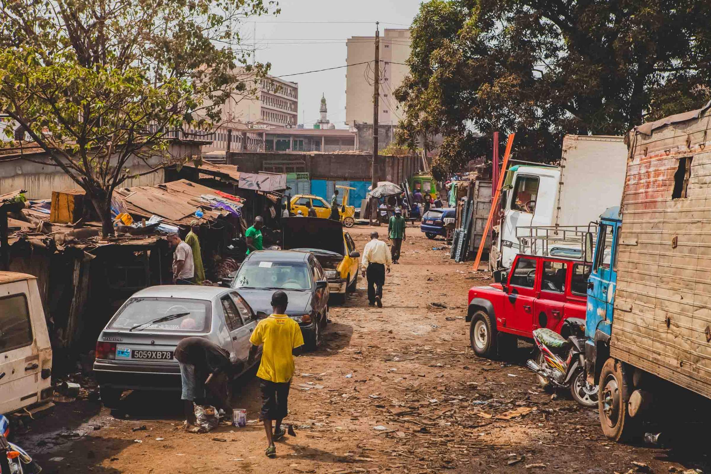 Buying and Exporting a Car from the USA to Guinea: A Comprehensive Guide