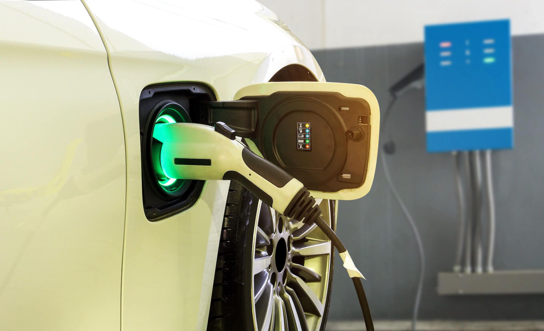 Ultimate Guide to Electric Cars: Everything You Need to Know