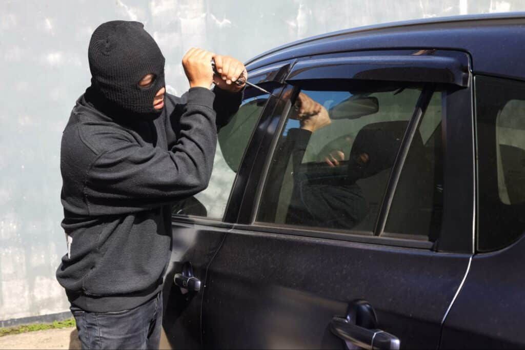 Preventing Car Theft: 8 Essential Security Tips for Vehicle Owners