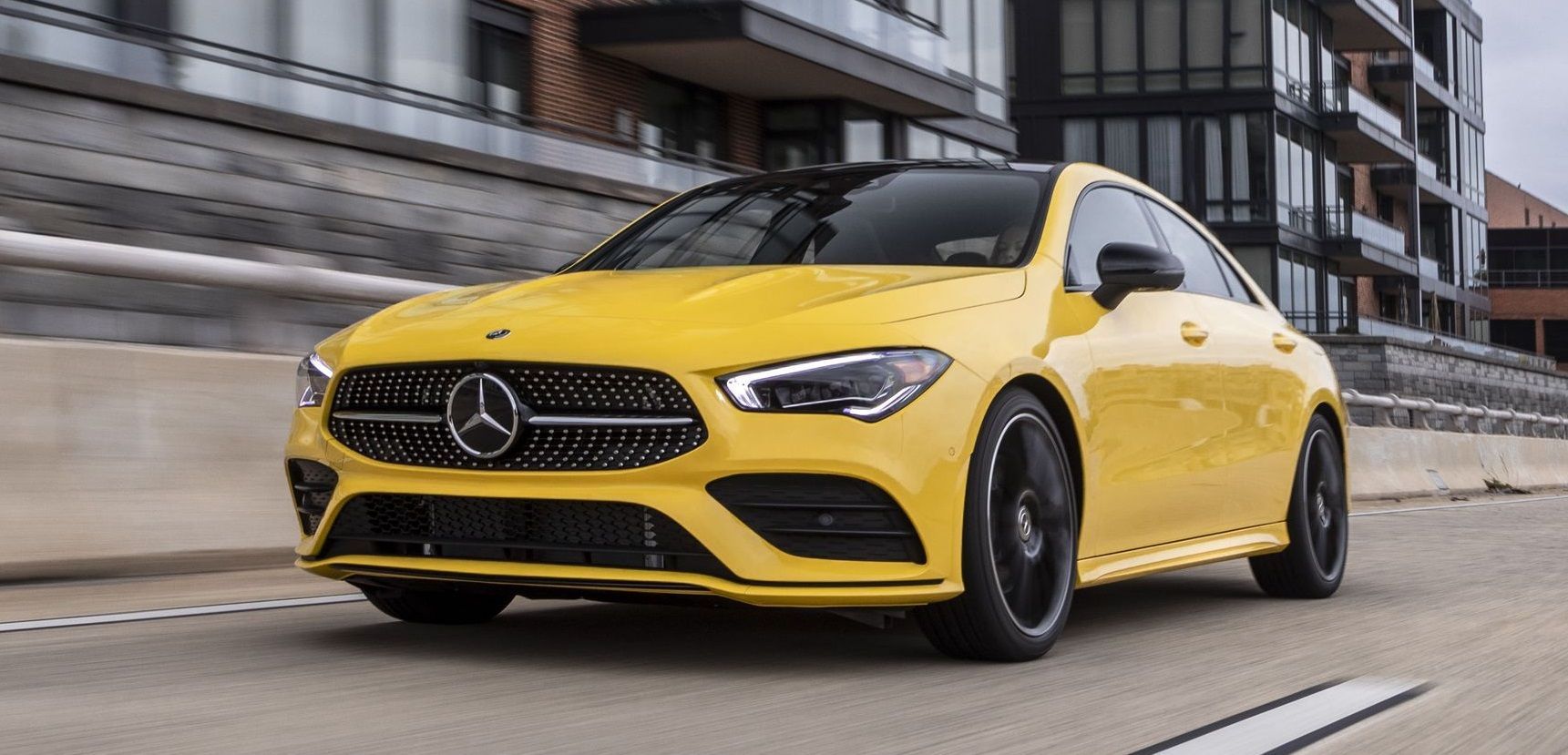 Auto z USA do 40 tysięcy – najlepsze modele i porady dla kupujących