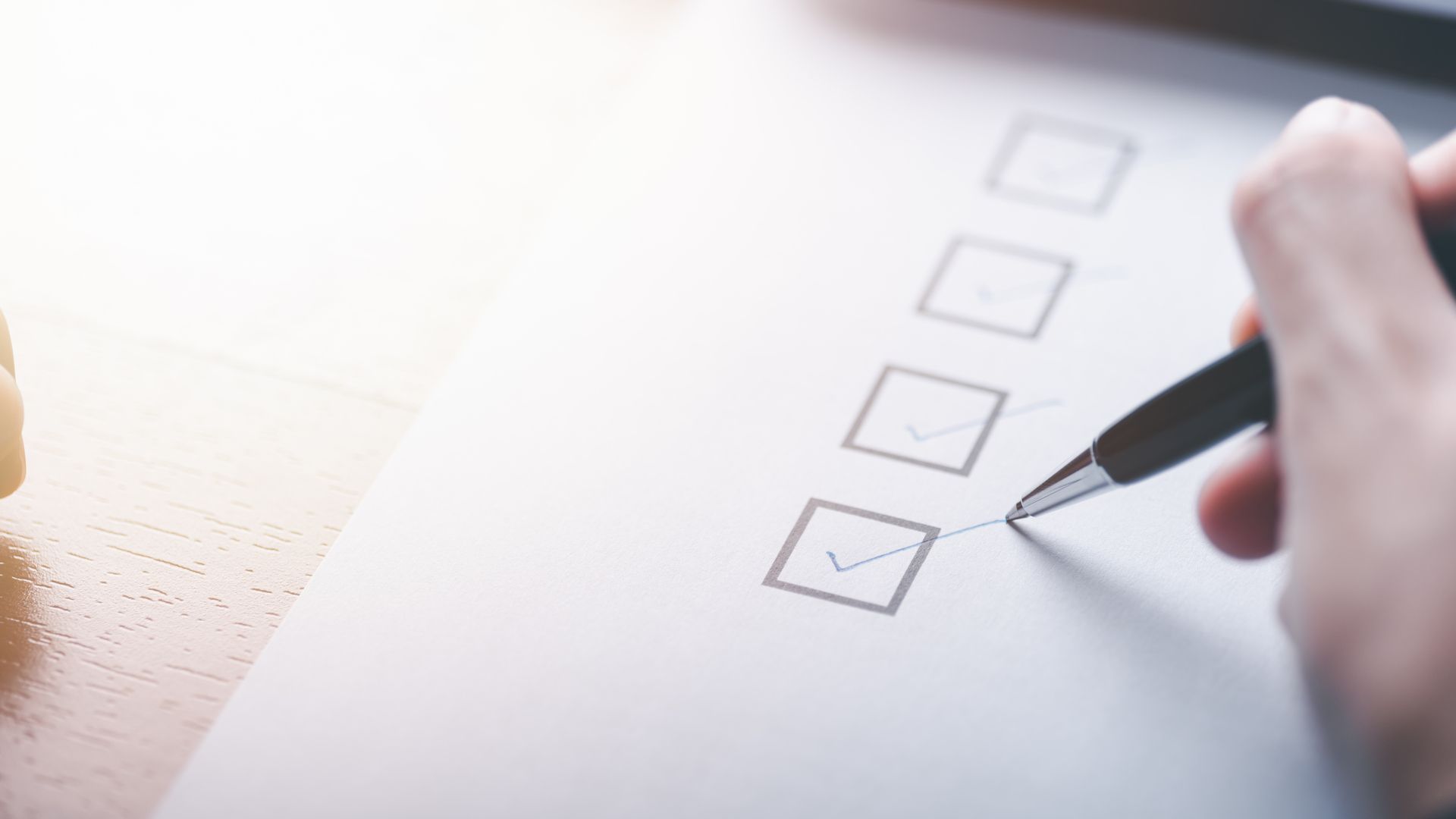 Checklist for Buying a Salvage Recreational Vehicle
