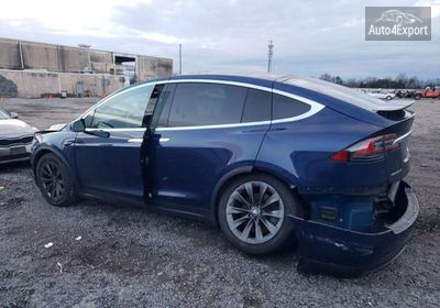 2019 Tesla Model X 5YJXCBE29KF155534 photo 1