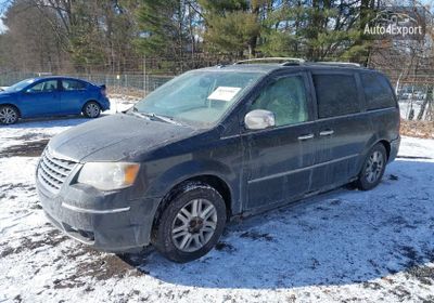2A4RR6DX5AR124239 2010 Chrysler Town & Country Limited photo 1
