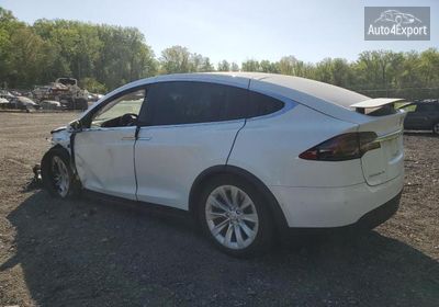 2017 Tesla Model X 5YJXCAE26HF076356 photo 1