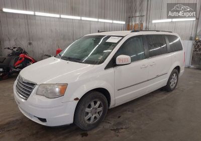 2A4RR5D16AR463694 2010 Chrysler Town & Country Touring photo 1