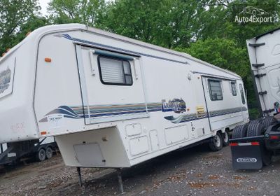 16F62B4RXW1010711 1998 Forest Home Fifth Wheel 36ft photo 1