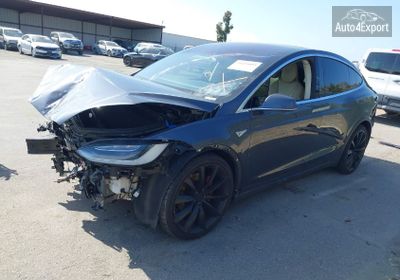2016 Tesla Model X 75d/P100d/P90d 5YJXCBE4XGF000242 photo 1